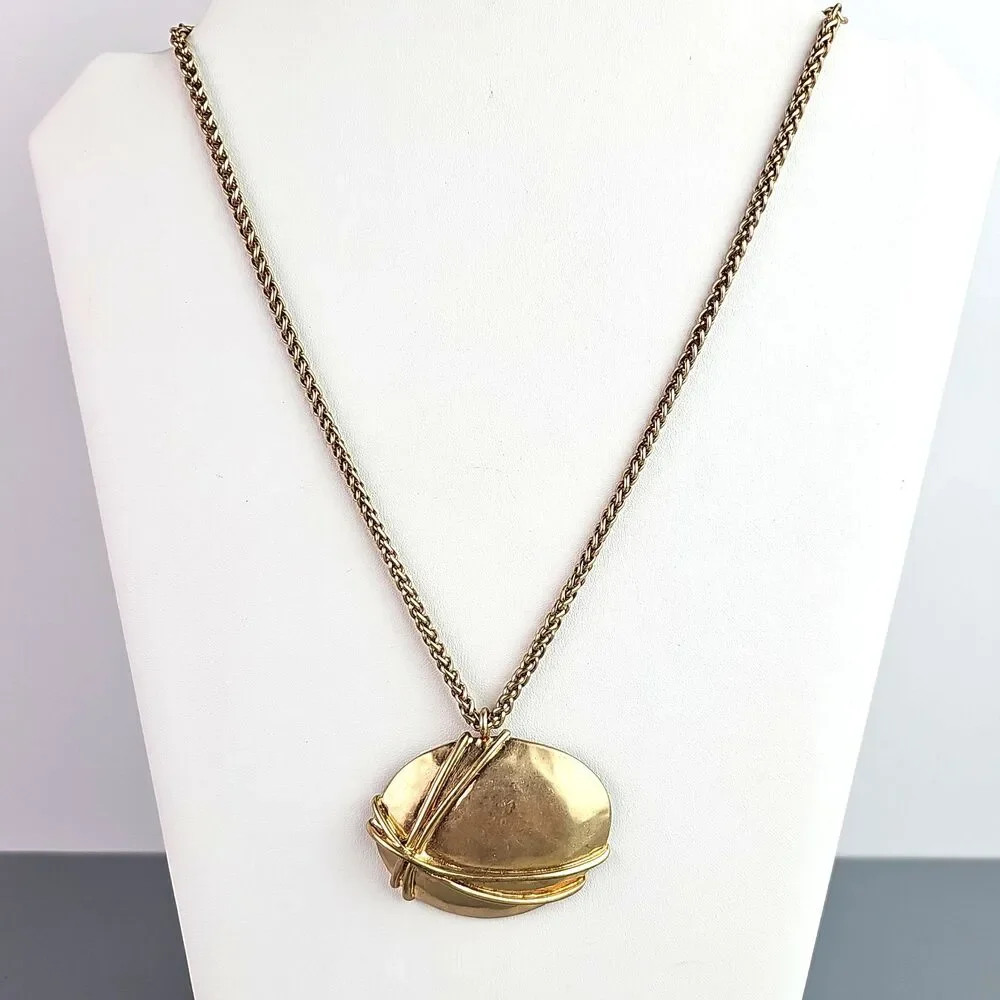 Chicos Gold Tone Necklace Wire Wrapped Oval Shape Pendant 16 in Braided Chain